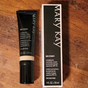 Mary Kay CC Cream Very Lt SPF15